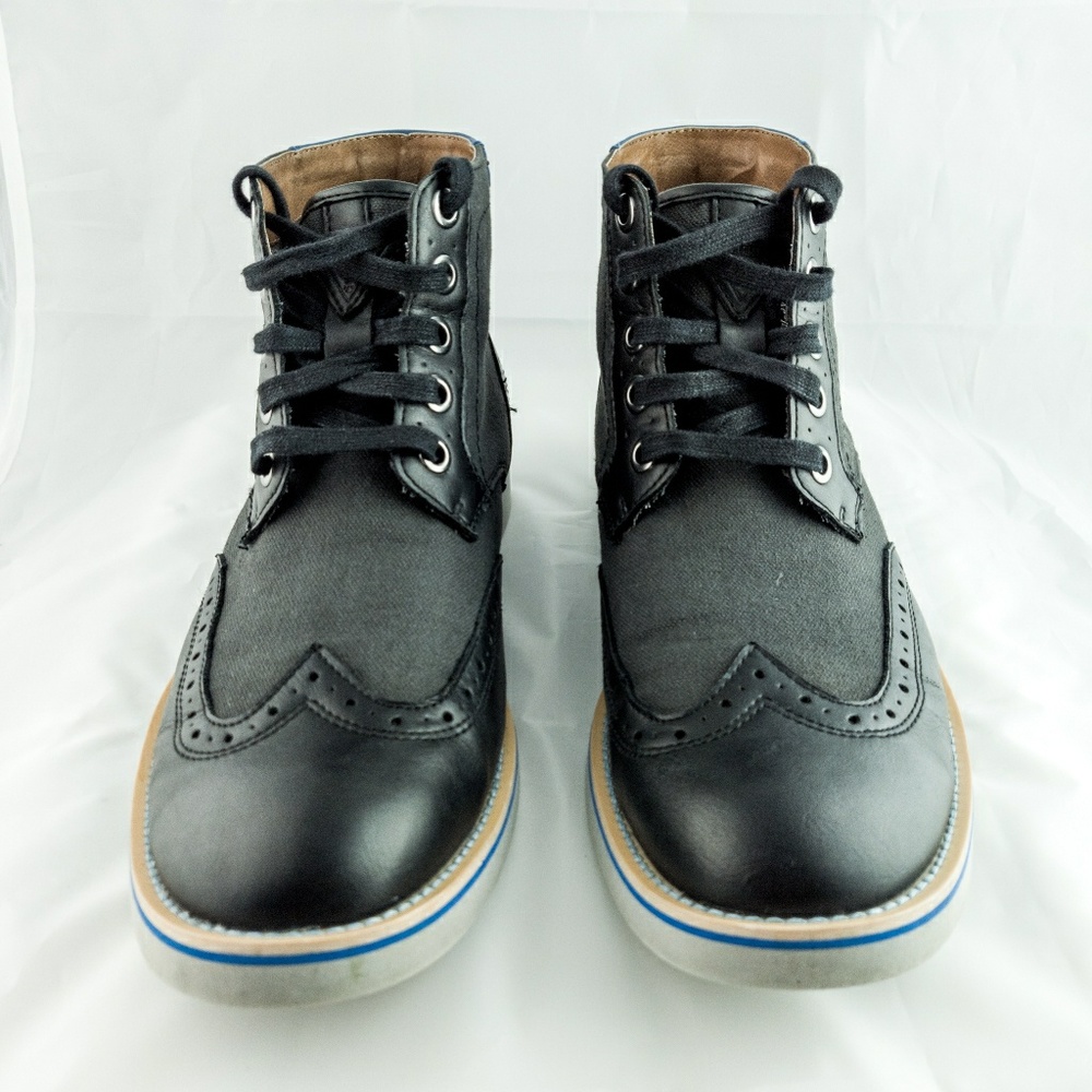 Guess boots